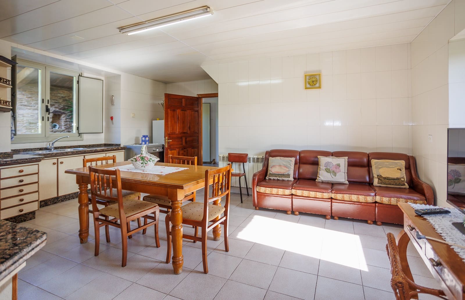 8 soveværelse Finca/Landehus til salg i Touro - € 390.000 (Ref: 8449626)