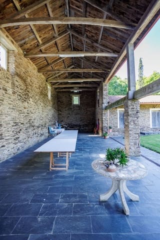 8 sypialnia Finka/Dom wiejski na sprzedaż w Touro z garażem - 390 000 € (Ref: 8449626)