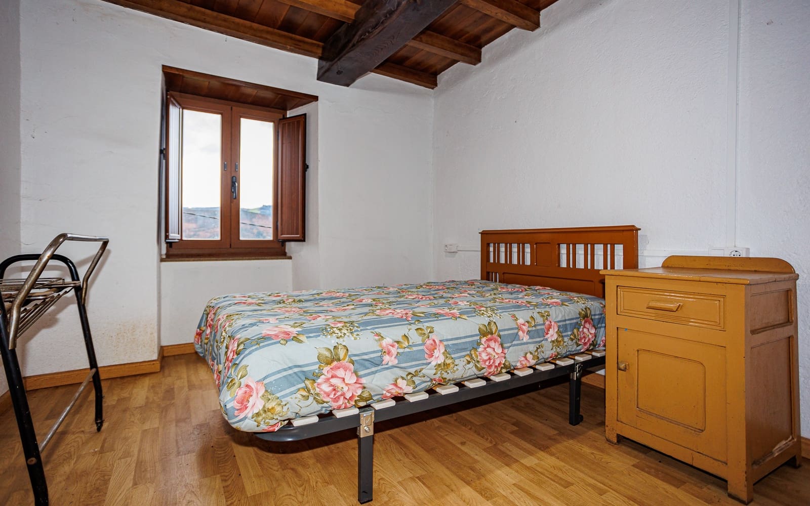 4 soveværelse Finca/Landehus til salg i Navia de Suarna - € 85.000 (Ref: 8450976)