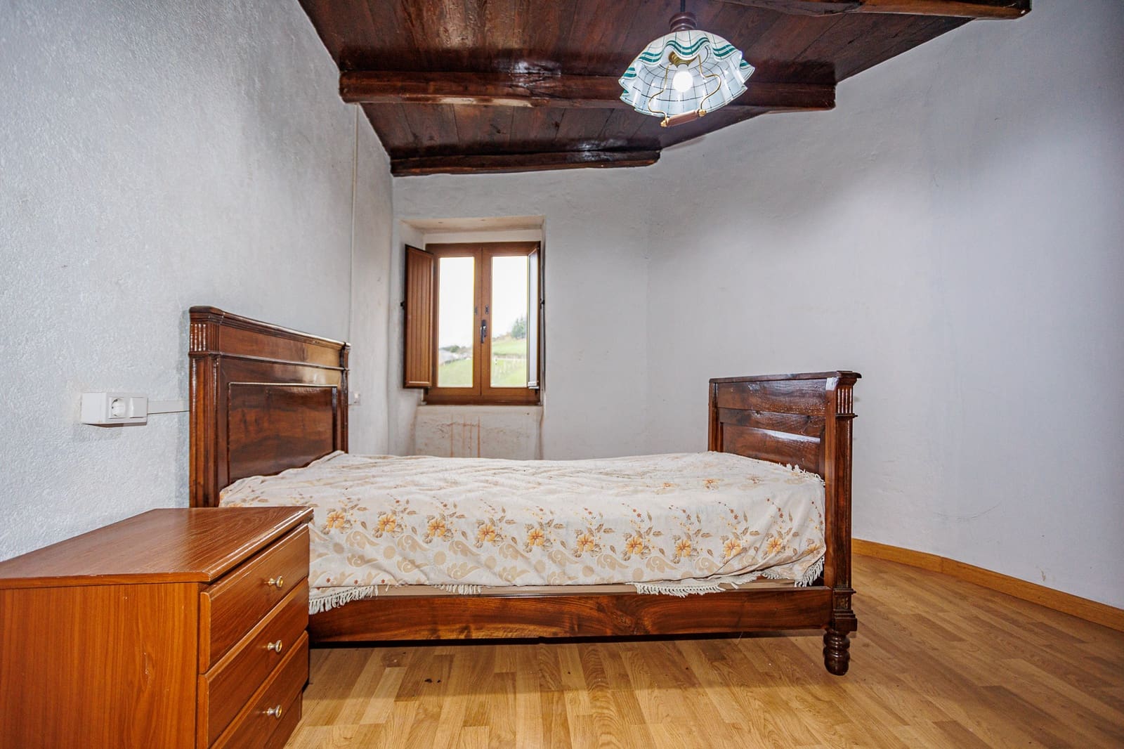 4 soveværelse Finca/Landehus til salg i Navia de Suarna - € 85.000 (Ref: 8450976)