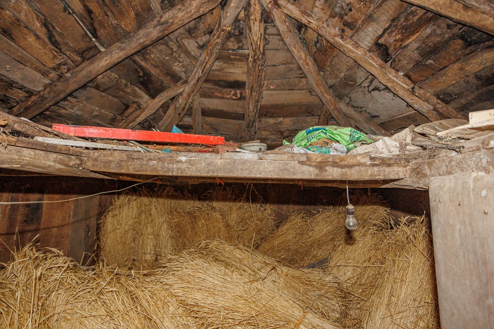 4 soveværelse Finca/Landehus til salg i Navia de Suarna - € 85.000 (Ref: 8450976)