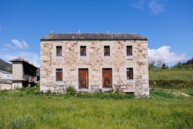 1 quarto Quinta/Casa Rural para venda em O Valadouro - 69 000 € (Ref: 8451312)