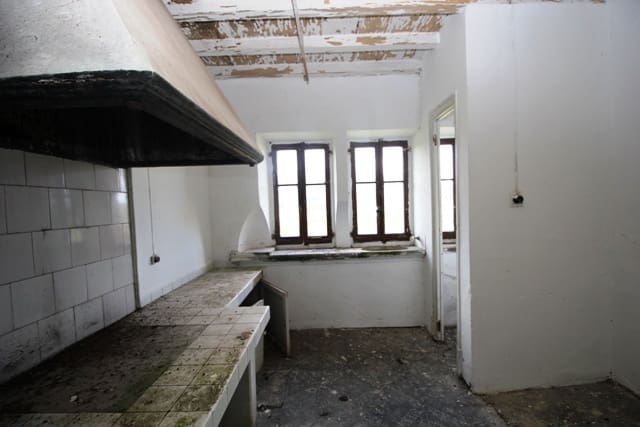 1 makuuhuone Kaupallinen myytävänä paikassa Ortigueira - 198 000 € (Ref: 8451316)