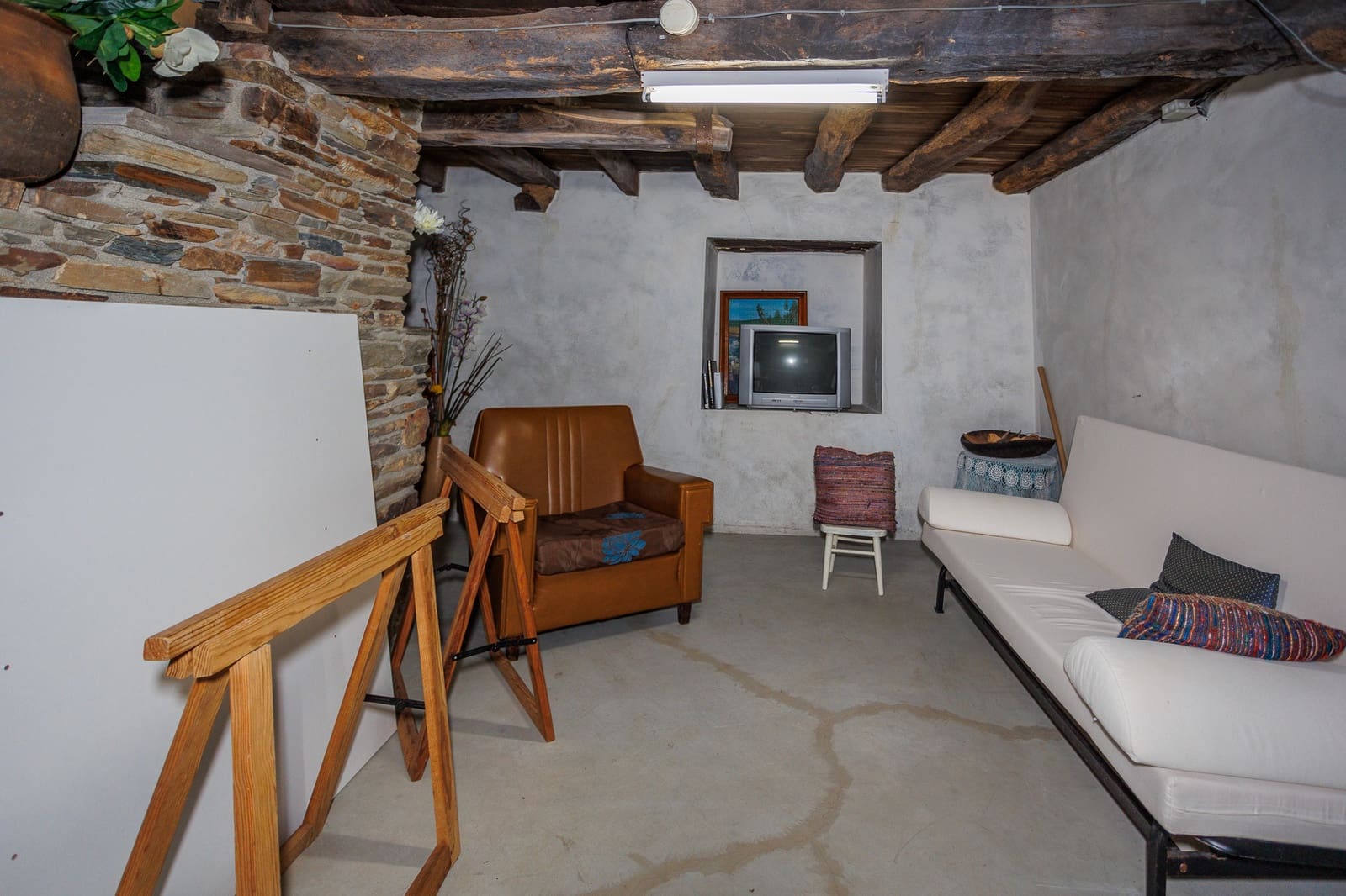 5 soveværelse Finca/Landehus til salg i A Pontenova - € 169.000 (Ref: 8451319)