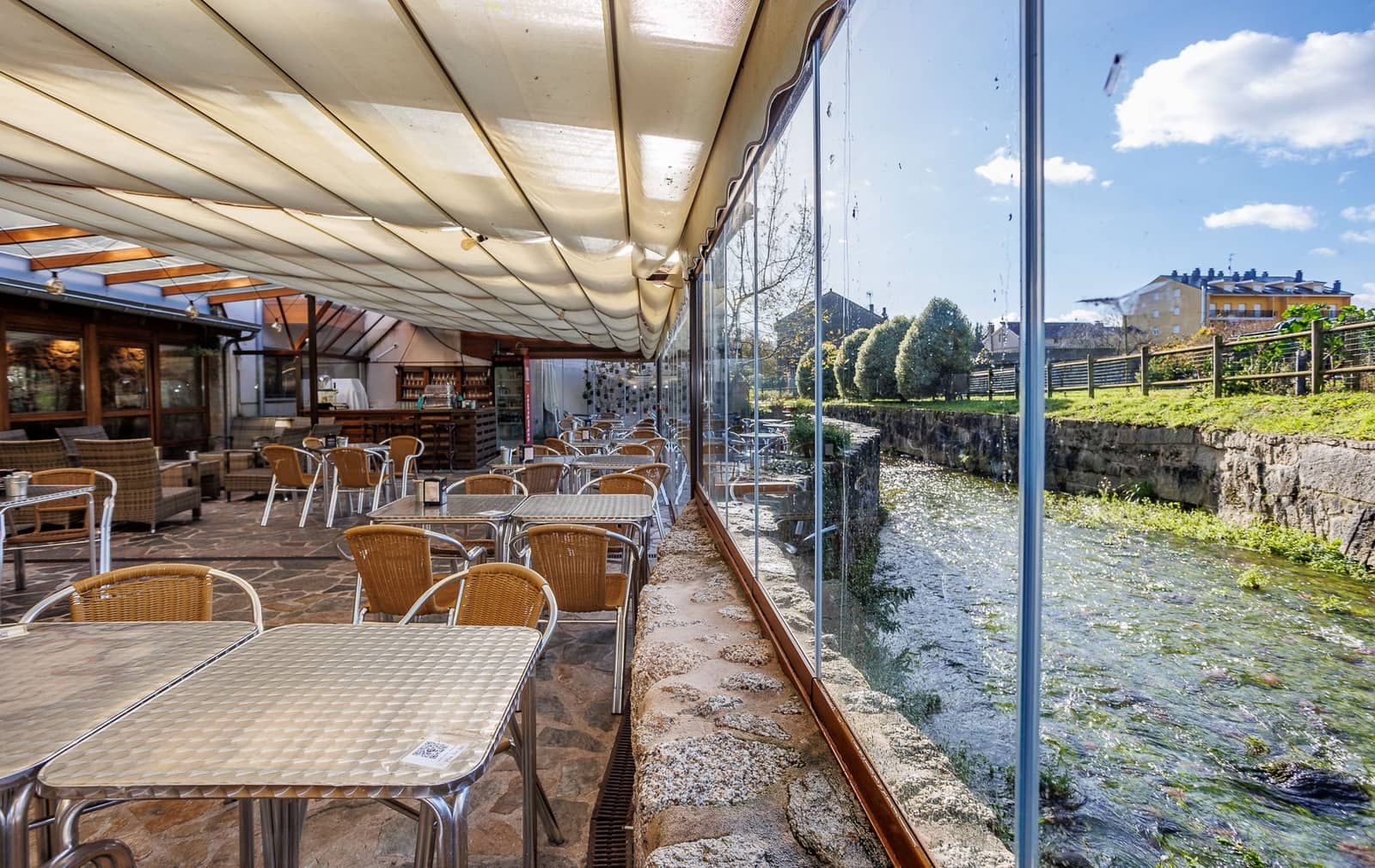 18 bedroom Business for sale in O Valadouro - € 1,700,000 (Ref: 8451324)