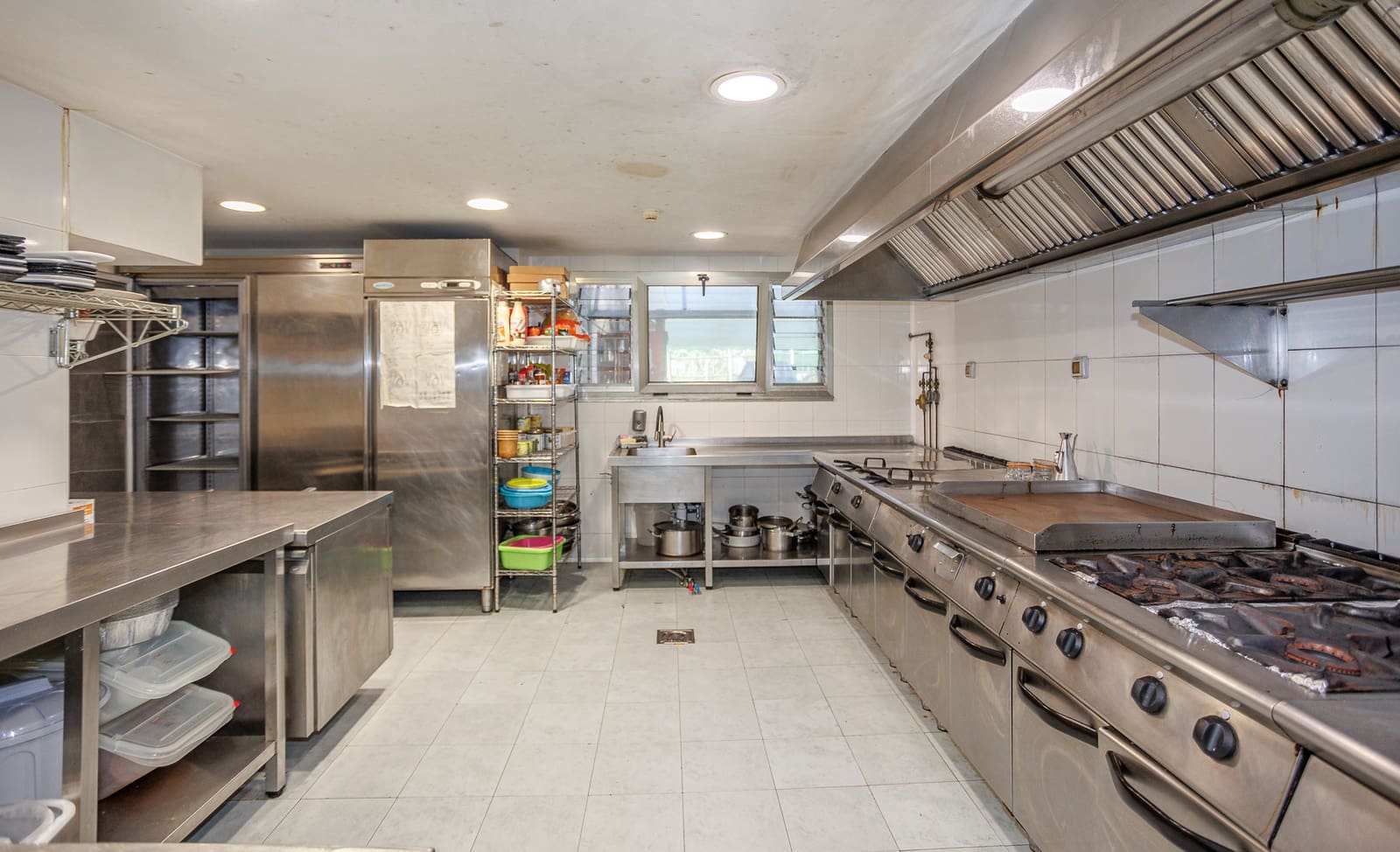 18 quarto Empresa para venda em O Valadouro - 1 700 000 € (Ref: 8451324)