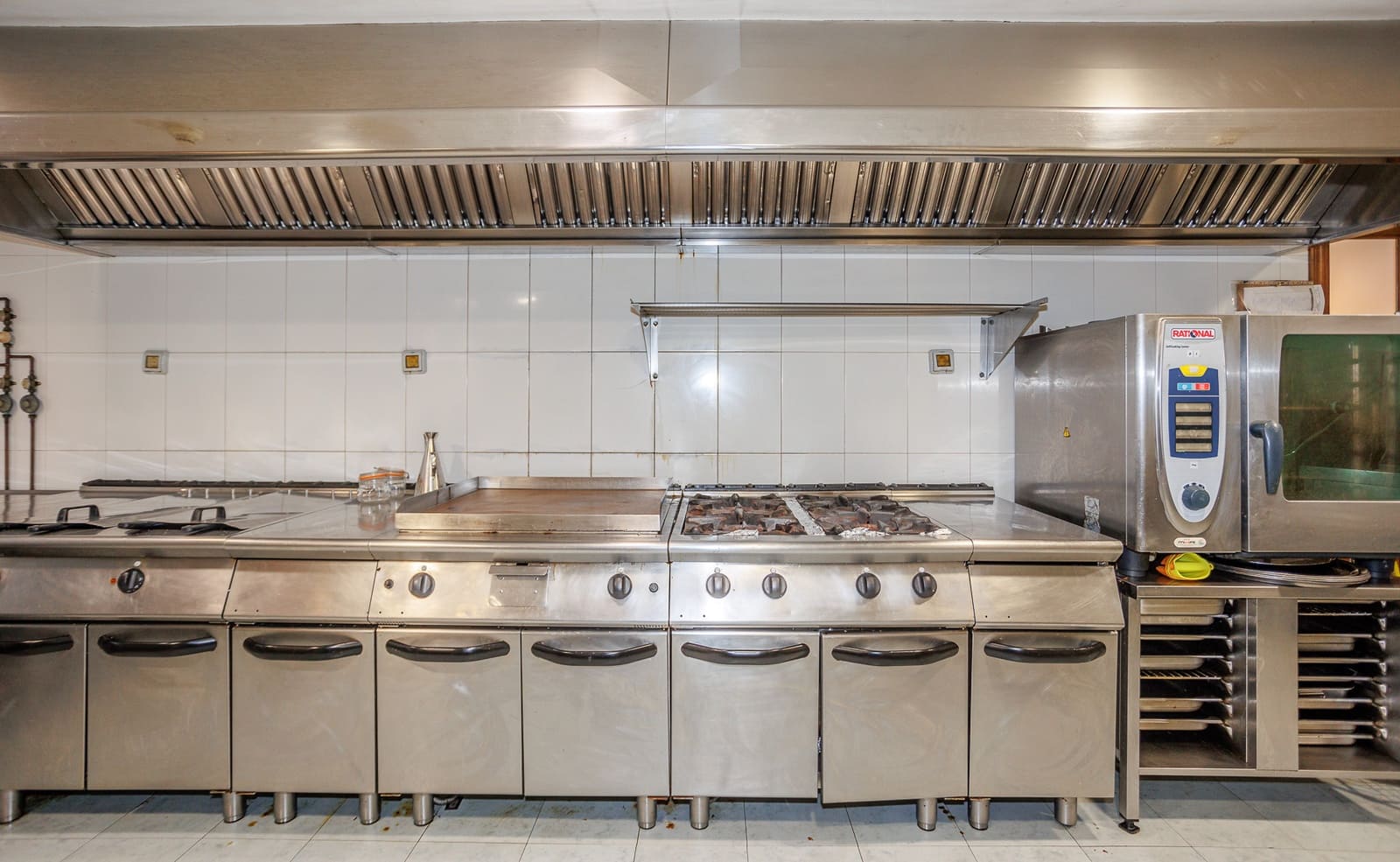 18 quarto Empresa para venda em O Valadouro - 1 700 000 € (Ref: 8451324)