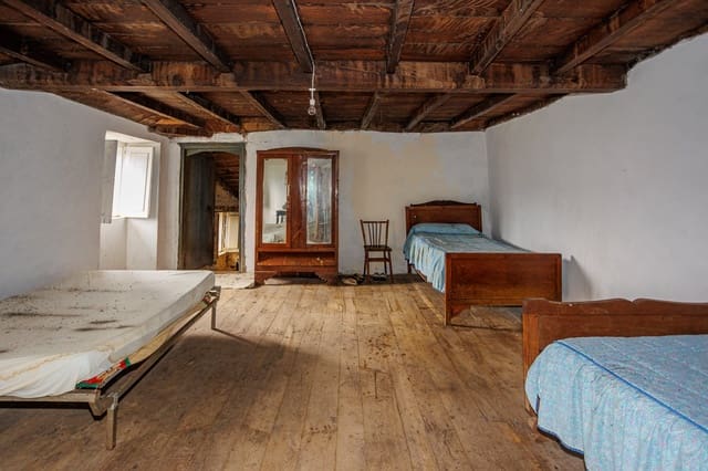 Chalet de 6 habitaciones en Ibias en venta - 150.000 € (Ref: 8451331)