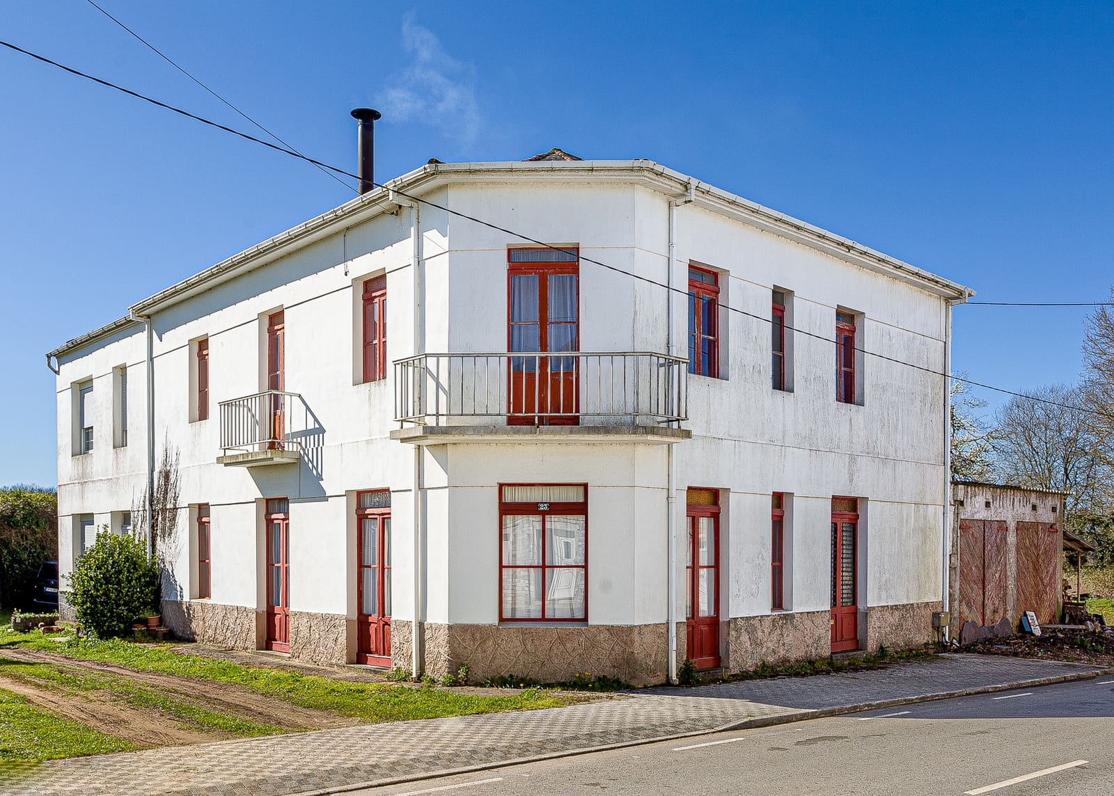 8 bedroom Finca/Country House for sale in Xermade with garage - € 199,000 (Ref: 8451332)