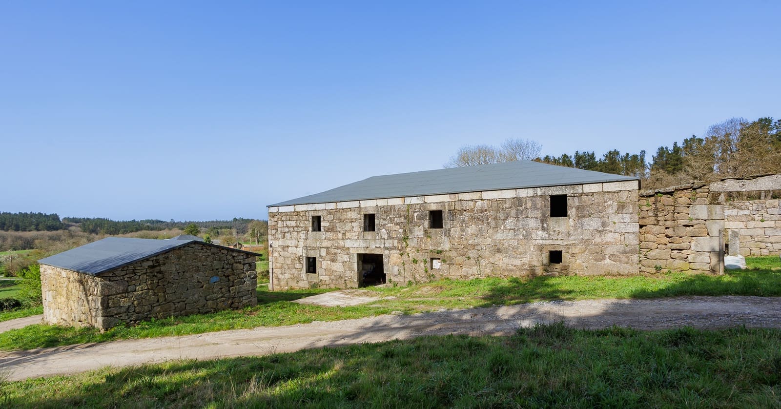 Grunde uden byggetilladelser til salg i Lugo by - € 599.999 (Ref: 8451335)