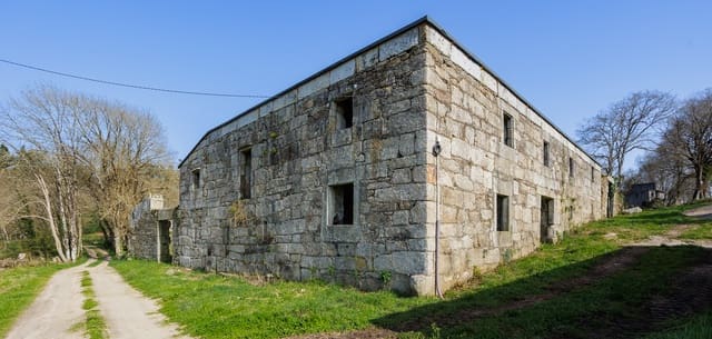 Teren niezagospodarowany na sprzedaż w Miasto Lugo - 599 999 € (Ref: 8451335)