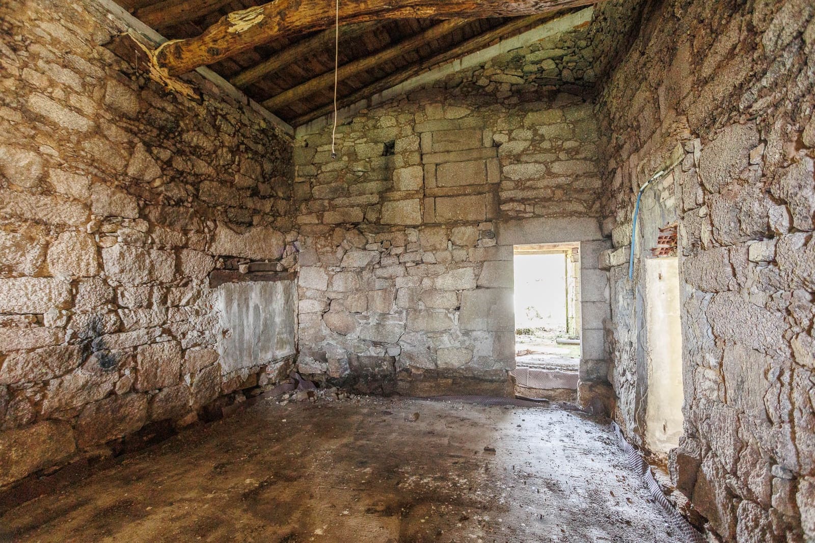 Grunde uden byggetilladelser til salg i Lugo by - € 599.999 (Ref: 8451335)