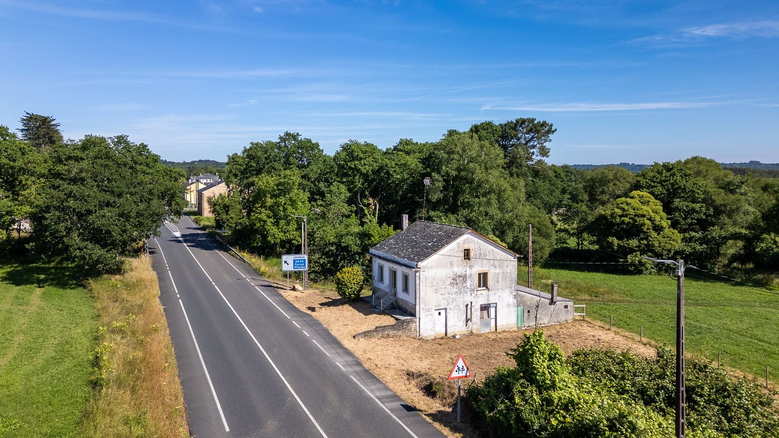 4 soveværelse Finca/Landehus til salg i Vilalba - € 80.000 (Ref: 8477875)