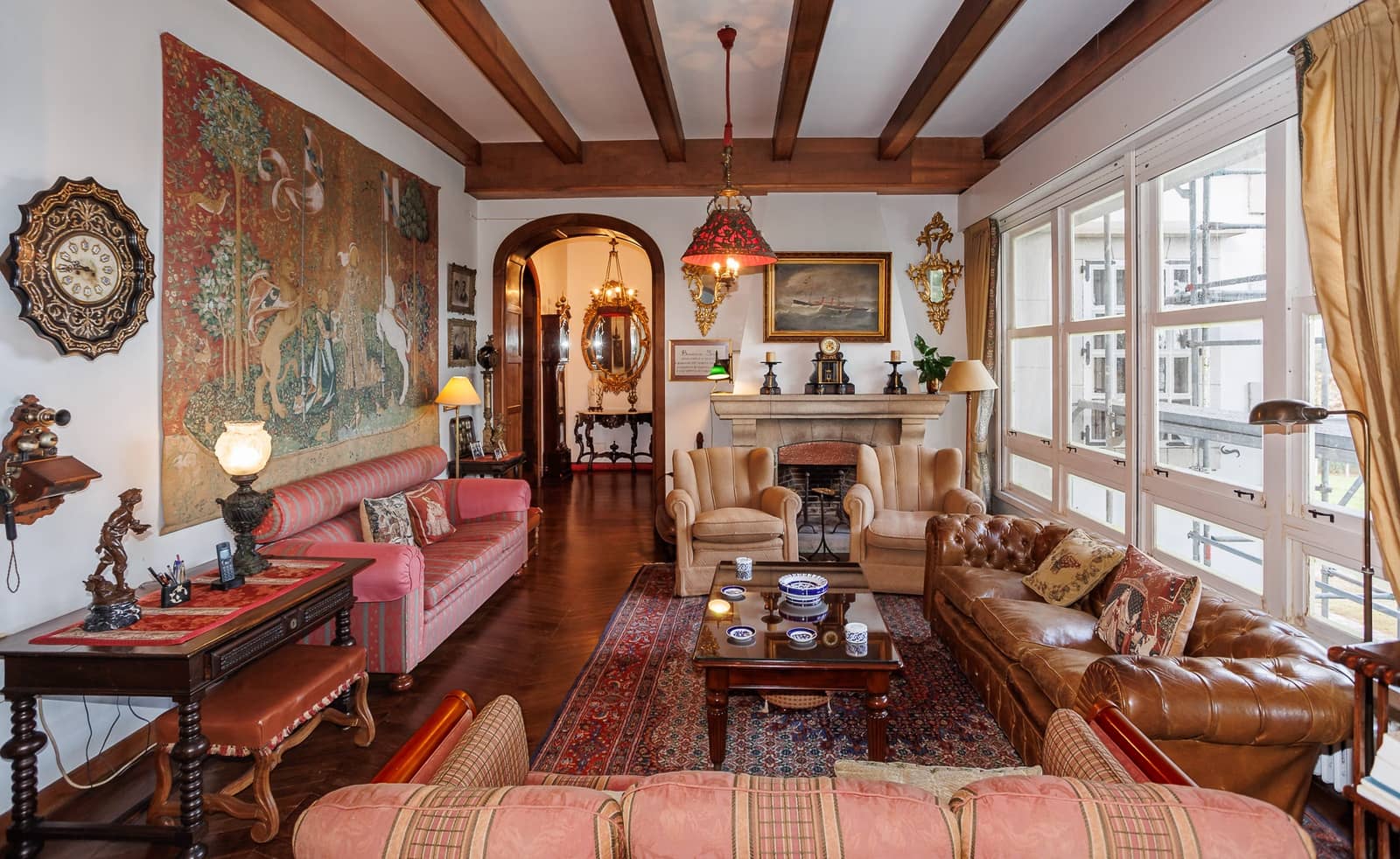 11 soveværelse Finca/Landehus til salg i Bergondo - € 3.800.000 (Ref: 8477876)