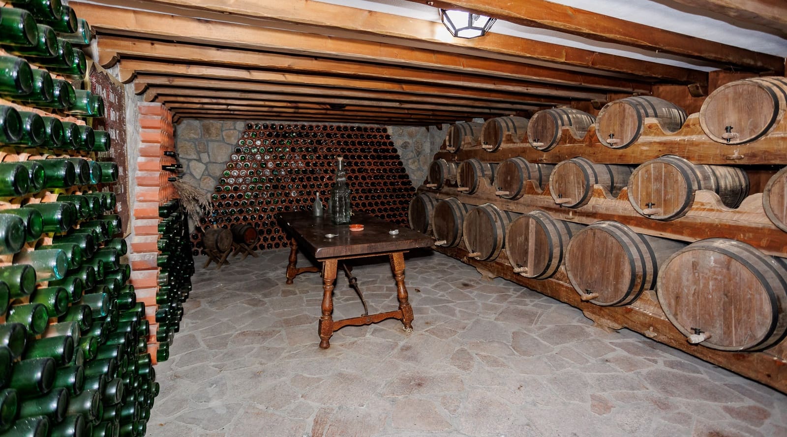 11 soveværelse Finca/Landehus til salg i Bergondo - € 3.800.000 (Ref: 8477876)