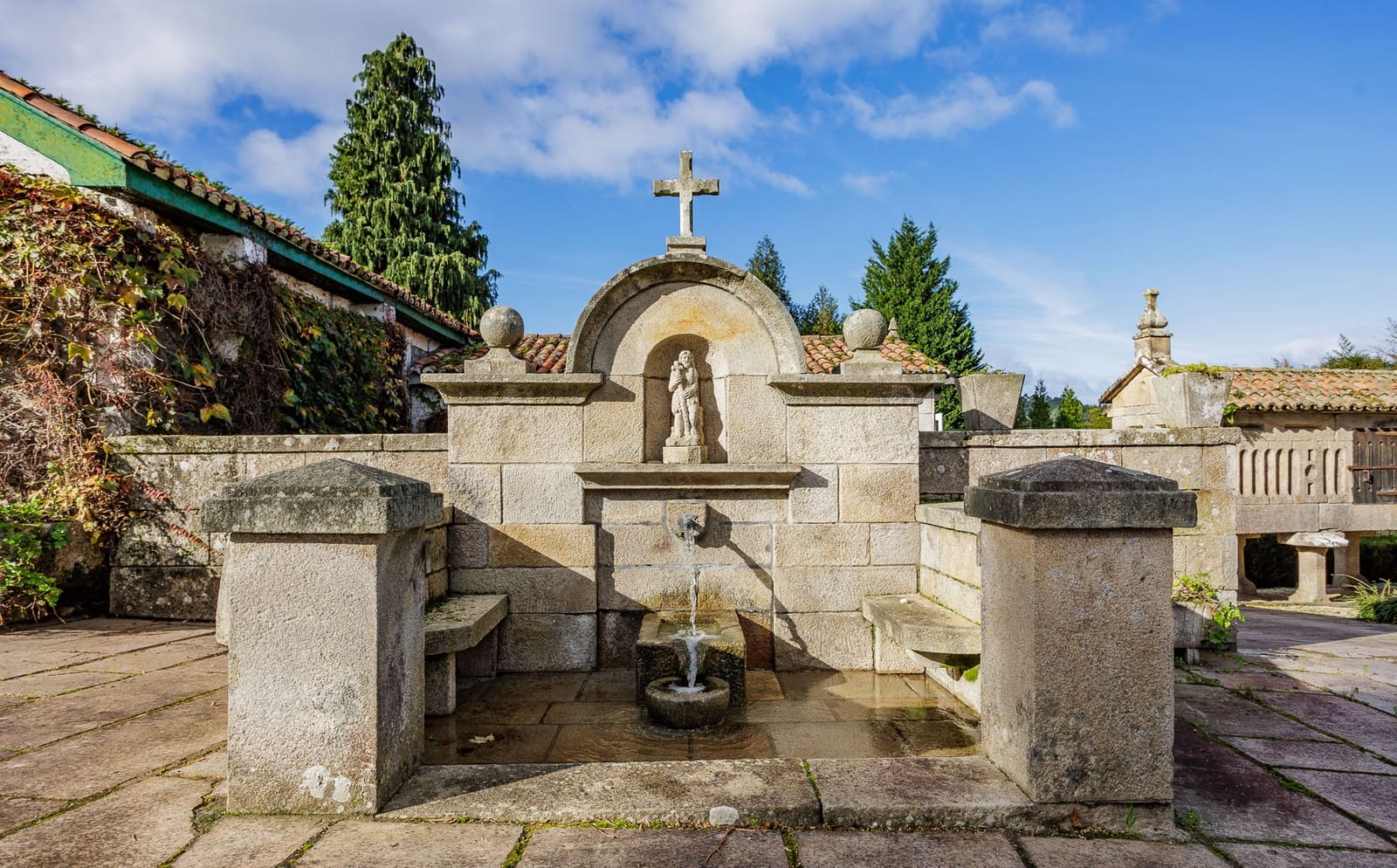 11 soveværelse Finca/Landehus til salg i Bergondo - € 3.800.000 (Ref: 8477876)