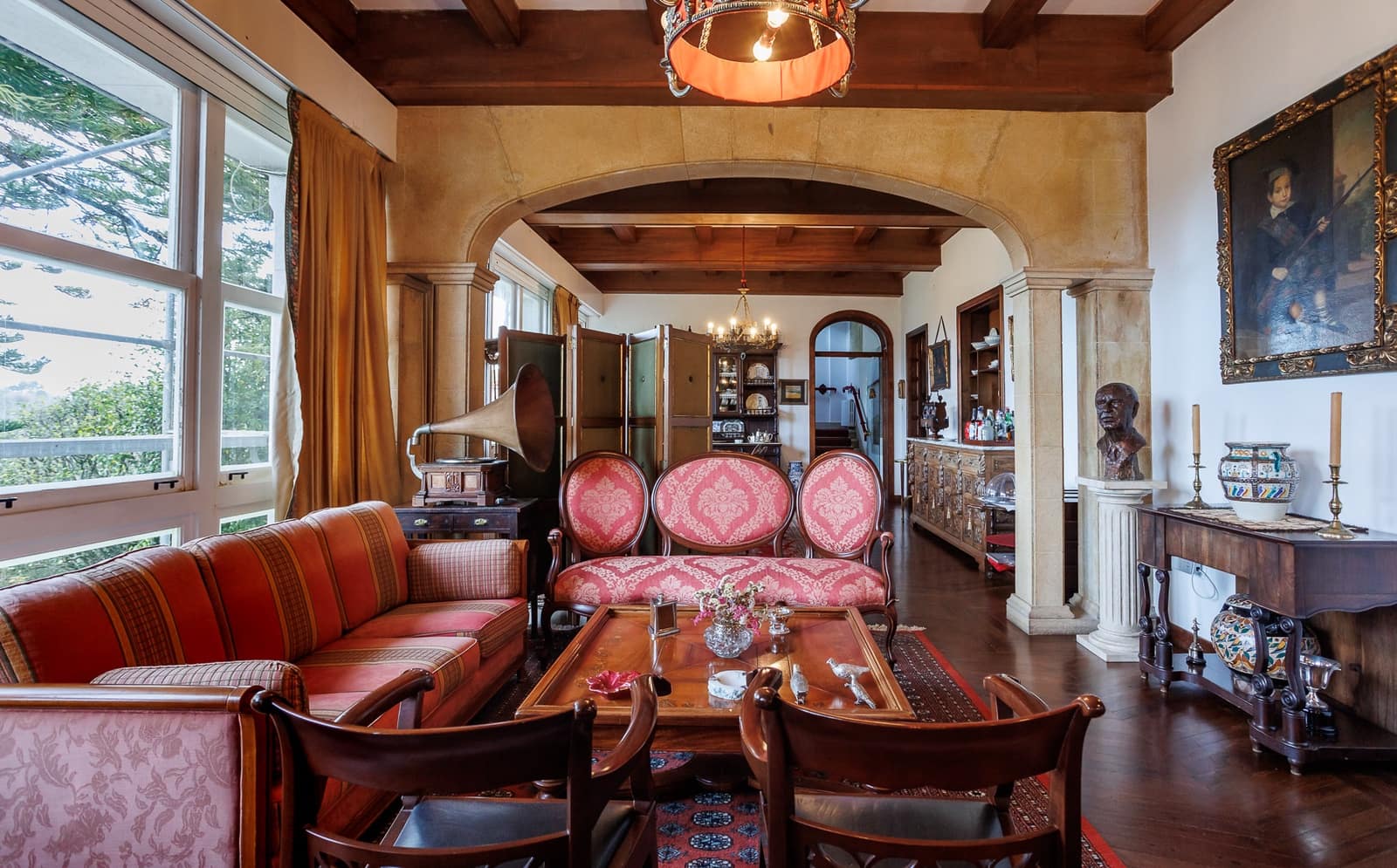 11 soveværelse Finca/Landehus til salg i Bergondo - € 3.800.000 (Ref: 8477876)