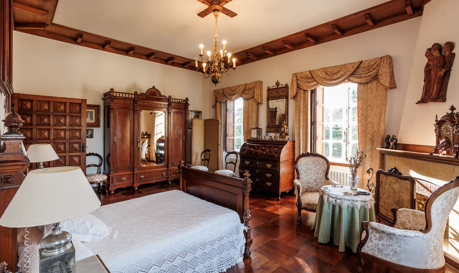 11 soveværelse Finca/Landehus til salg i Bergondo - € 3.800.000 (Ref: 8477876)