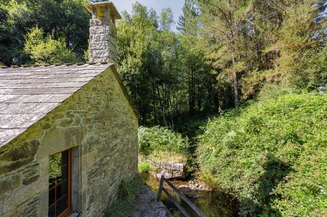 1 quarto Quinta/Casa Rural para venda em Begonte - 120 000 € (Ref: 8508751)