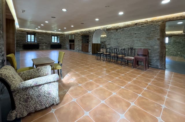 8 bedroom Finca/Country House for sale in A Pontenova - € 1,980,000 (Ref: 8630161)