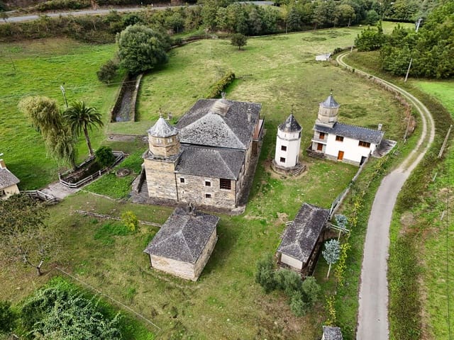 8 bedroom Finca/Country House for sale in A Pontenova - € 1,980,000 (Ref: 8630161)