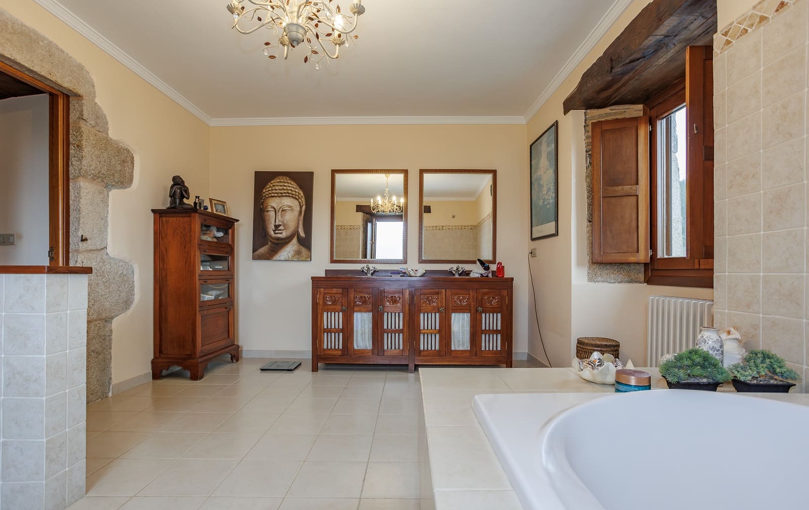 5 soveværelse Finca/Landehus til salg i Lugo by med swimmingpool - € 650.000 (Ref: 8630162)