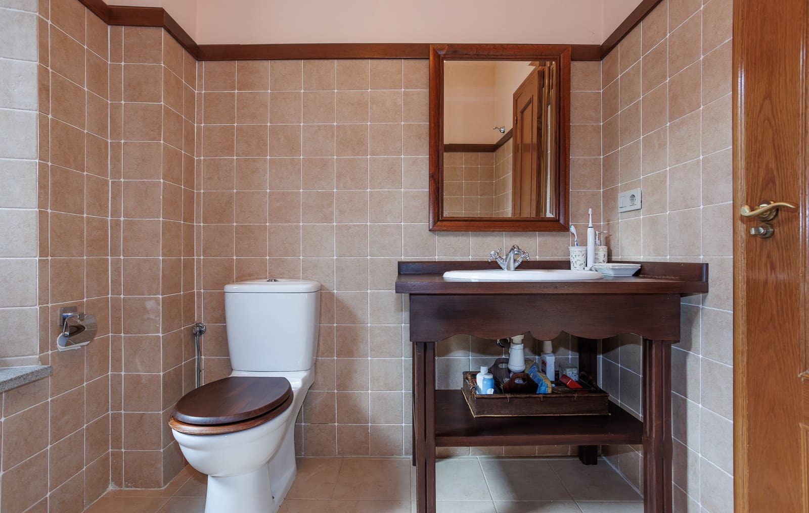 5 soveværelse Finca/Landehus til salg i Lugo by med swimmingpool - € 650.000 (Ref: 8630162)