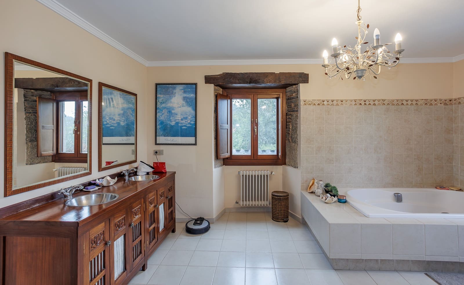 5 sypialnia Finka/Dom wiejski na sprzedaż w Miasto Lugo z basenem - 650 000 € (Ref: 8630162)