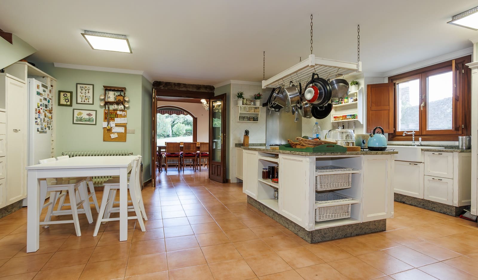 5 sypialnia Finka/Dom wiejski na sprzedaż w Miasto Lugo z basenem - 650 000 € (Ref: 8630162)