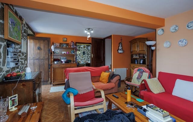 2 quarto Quinta/Casa Rural para venda em Guitiriz com garagem - 250 000 € (Ref: 8630165)