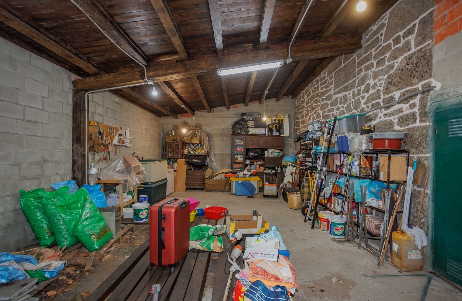2 sypialnia Finka/Dom wiejski na sprzedaż w Guitiriz z garażem - 250 000 € (Ref: 8630165)