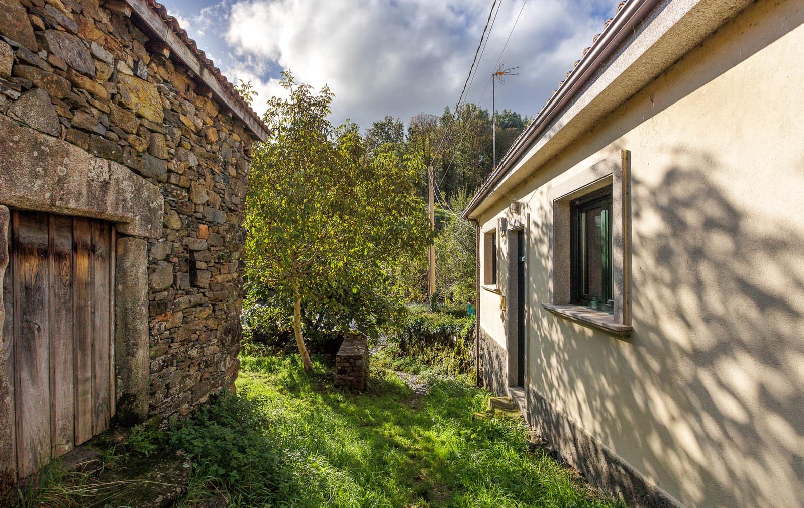 4 soveværelse Finca/Landehus til salg i Melide - € 300.000 (Ref: 8652938)