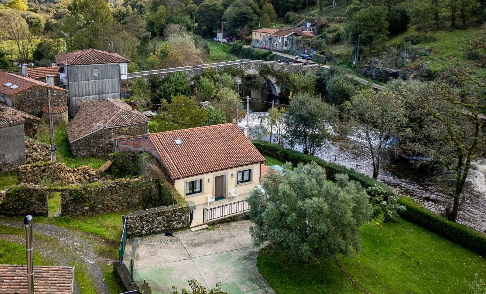 4 soveværelse Finca/Landehus til salg i Melide - € 300.000 (Ref: 8652938)