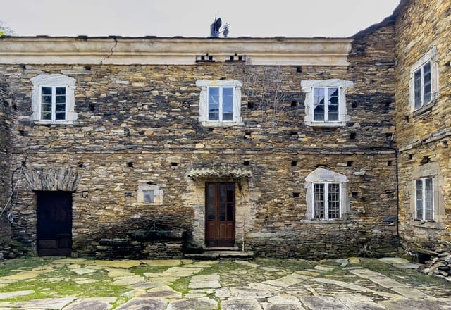 15 camera da letto Finca/Casa di Campagna in vendita in Vegadeo - 750.000 € (Rif: 8658352)