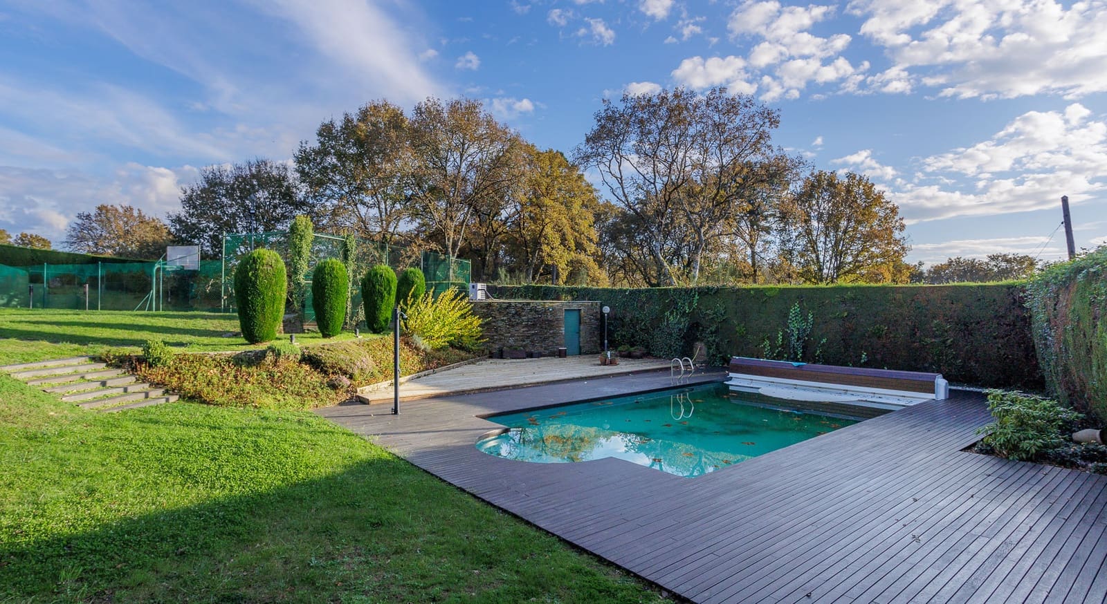 4 soveværelse Finca/Landehus til salg i Lugo by med swimmingpool - € 570.000 (Ref: 8712651)