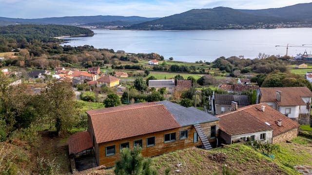 5 sypialnia Finka/Dom wiejski na sprzedaż w Outes - 325 000 € (Ref: 8729542)