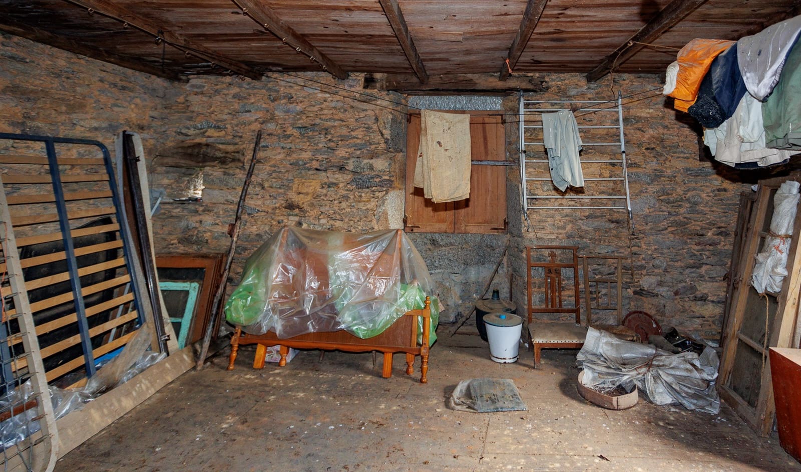 8 slaapkamer Finca/Landhuis te koop in Cospeito - € 200.000 (Ref: 8737361)