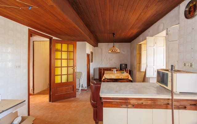 4 bedroom Finca/Country House for sale in Noia - € 330,000 (Ref: 8752213)