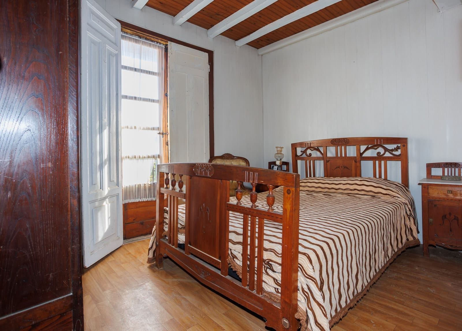 4 bedroom Finca/Country House for sale in Noia - € 330,000 (Ref: 8752213)