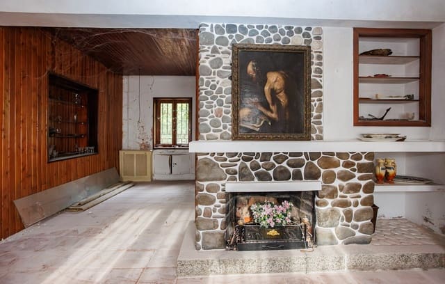 6 soveværelse Finca/Landehus til salg i Noia med garage - € 350.000 (Ref: 8757835)