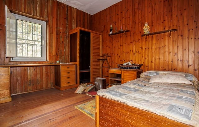 6 soveværelse Finca/Landehus til salg i Noia med garage - € 350.000 (Ref: 8757835)