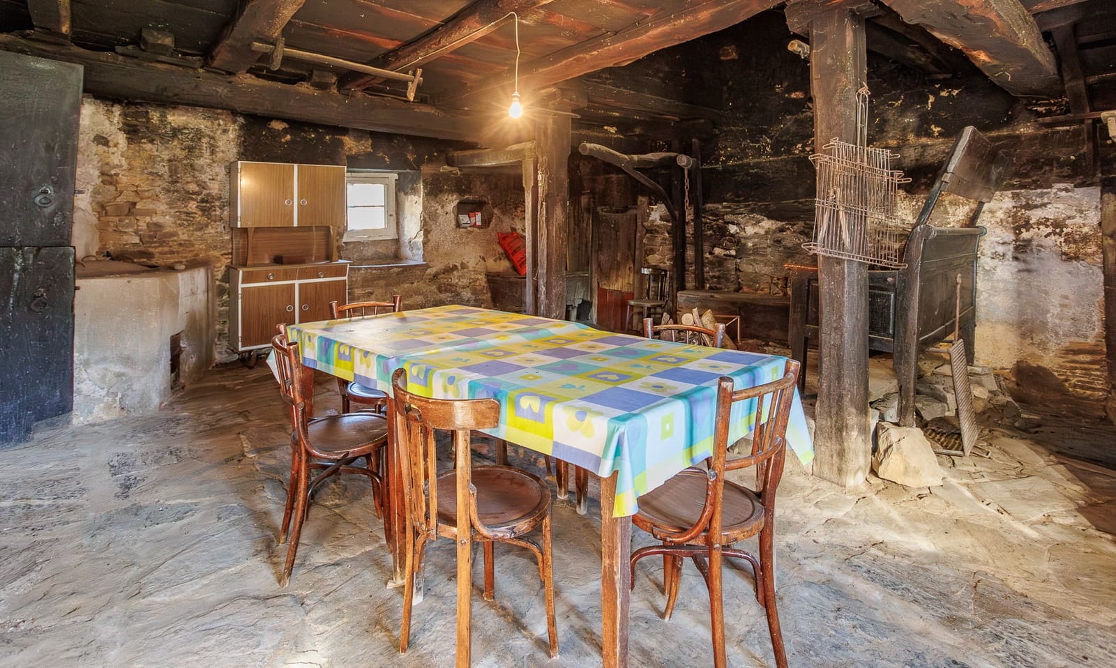 7 camera da letto Finca/Casa di Campagna in vendita in Becerrea - 190.000 € (Rif: 8770920)