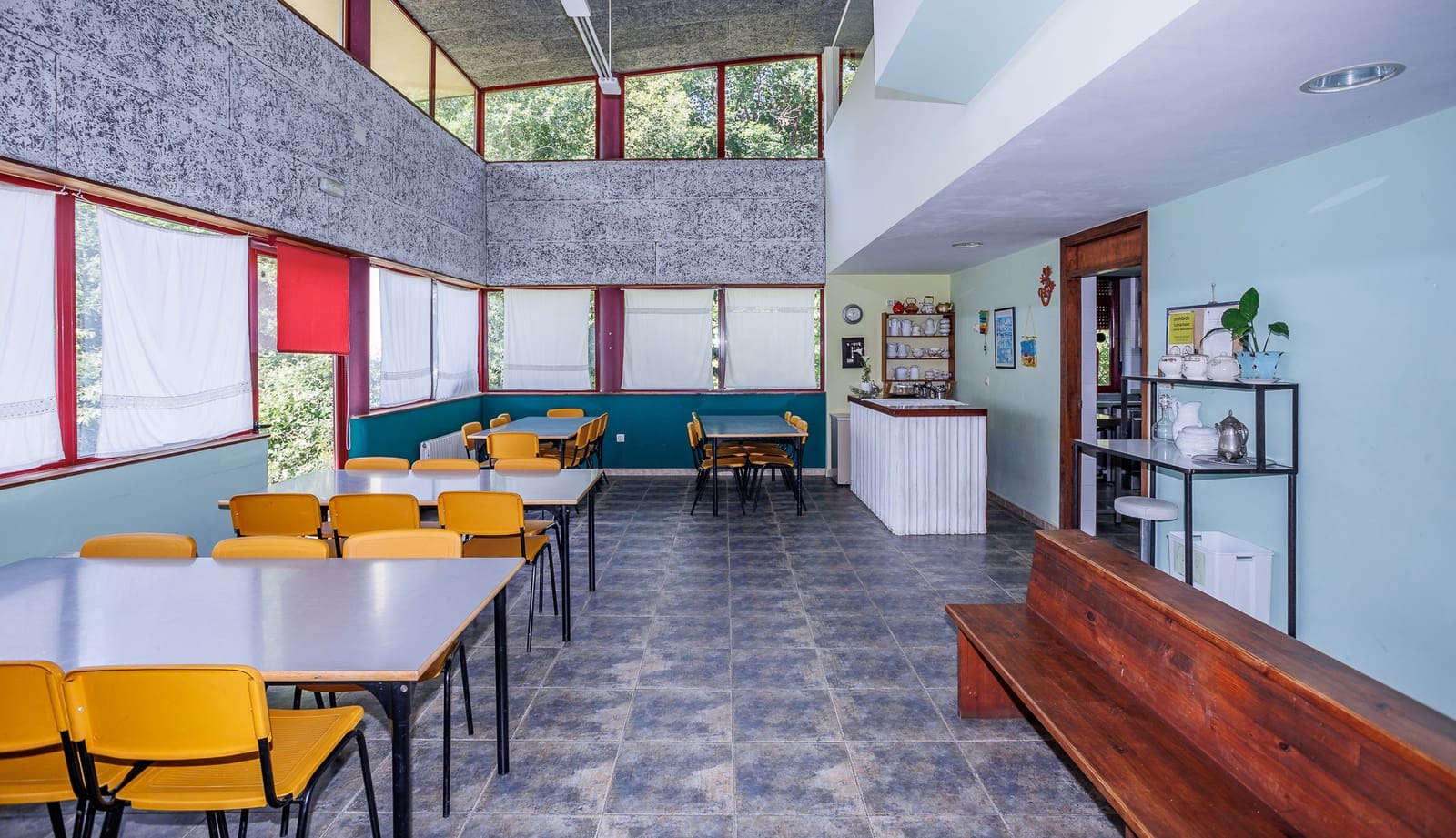 4 soveværelse Virksomhed til salg i Coles med swimmingpool - € 390.000 (Ref: 8781317)