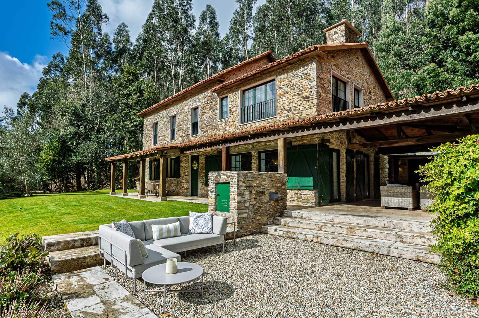 7 bedroom Finca/Country House for sale in Cedeira - € 570,000 (Ref: 8880900)