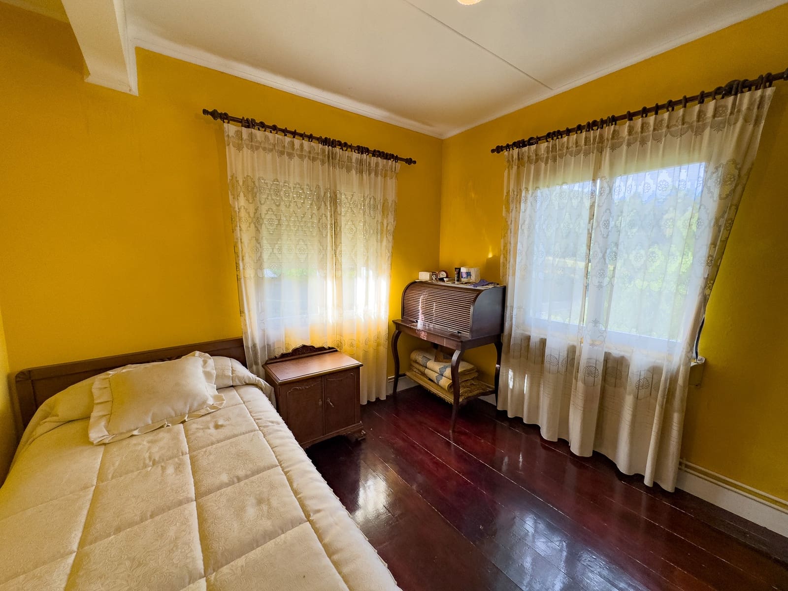 4 soveværelse Finca/Landehus til salg i A Pontenova - € 120.000 (Ref: 8880902)