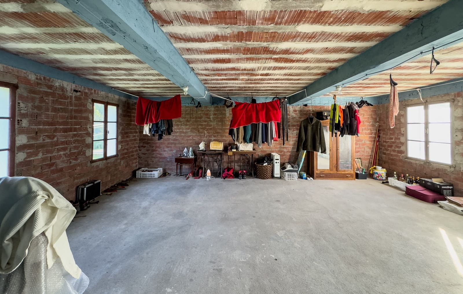 4 soveværelse Finca/Landehus til salg i A Pontenova - € 120.000 (Ref: 8880902)