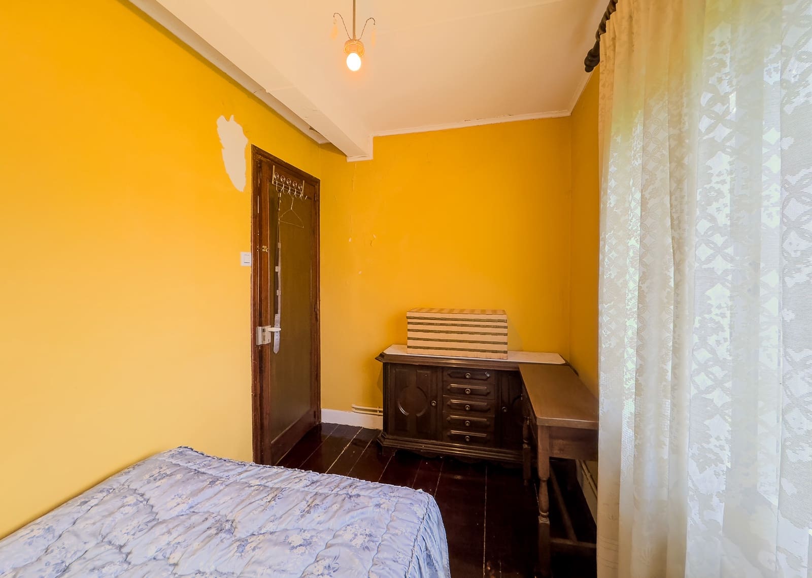 4 soveværelse Finca/Landehus til salg i A Pontenova - € 120.000 (Ref: 8880902)