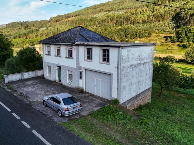 4 bedroom Finca/Country House for sale in A Pontenova - € 120,000 (Ref: 8880902)