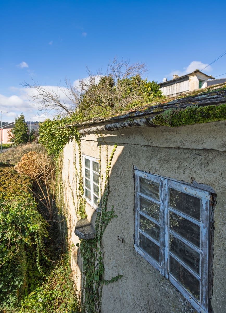 10 bedroom Finca/Country House for sale in Trabada - € 75,000 (Ref: 8882166)