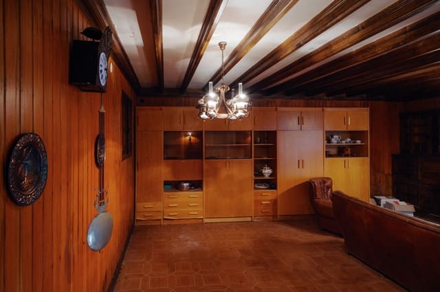 5 camera da letto Finca/Casa di Campagna in vendita in Guitiriz con piscina - 295.000 € (Rif: 8895752)